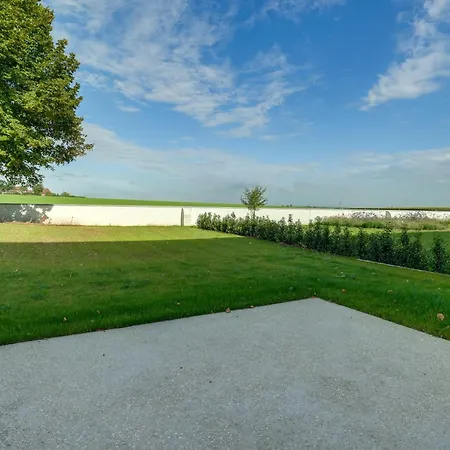 Ferme De Pétrieux - Le Chêne Avec Piscine Et Wellness *